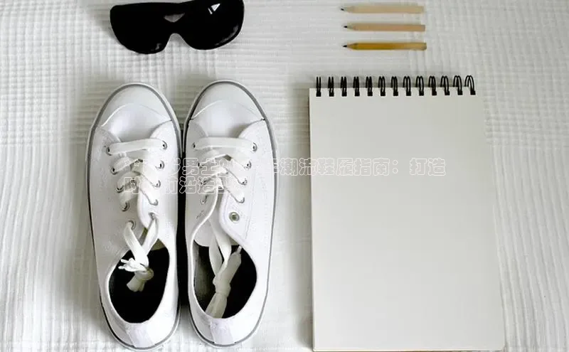 意昂2官网金山办公**30岁男士2024年潮流鞋履指南：打造
时尚前沿造型**